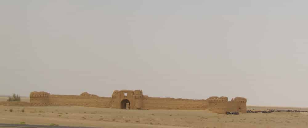 Discovery of the city of Yazd under the heat
