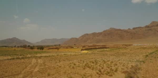 Desert landscapes on the Yazd - Shiraz road