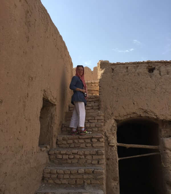 Village de Saryazd - escalier de la bergerie